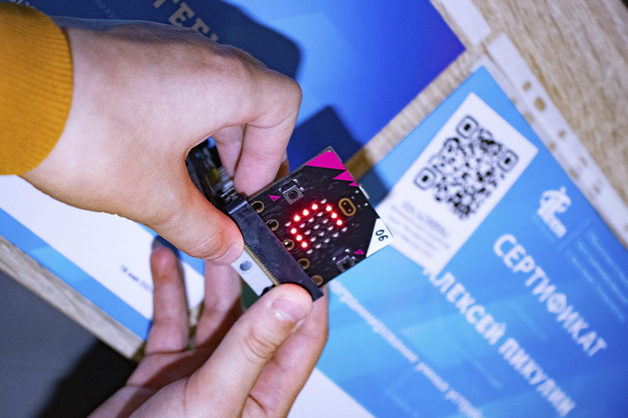 Micro: драйв. Создай свой смарт-кар