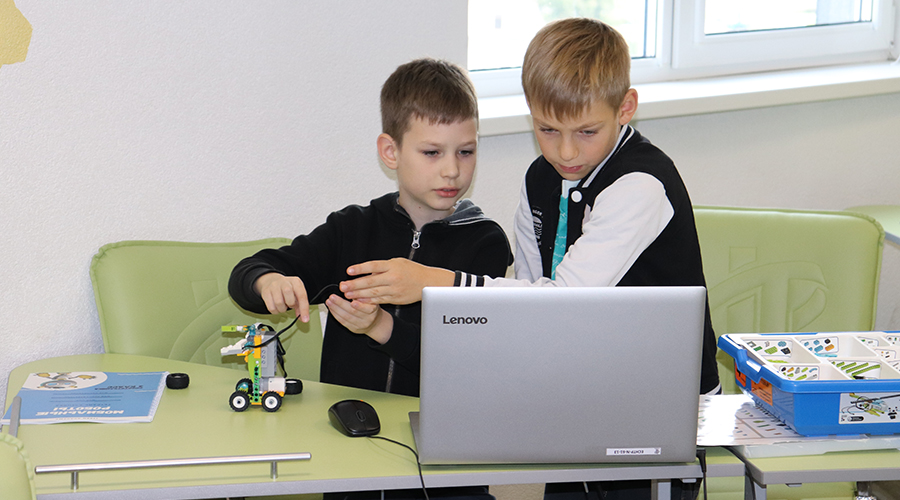 Юный программист в Scratch + Lego WeDo 